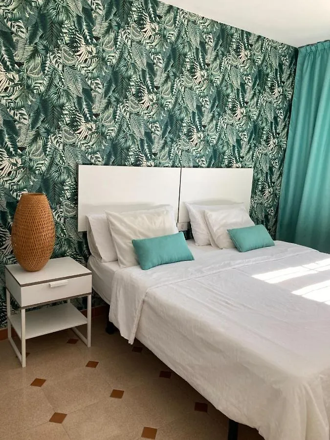 Vintage Maspalomas Gay Men Only Apartment