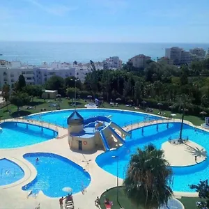 https://estudio-impecable-en-arroyo-de-la-miel.1costadelsol.com
